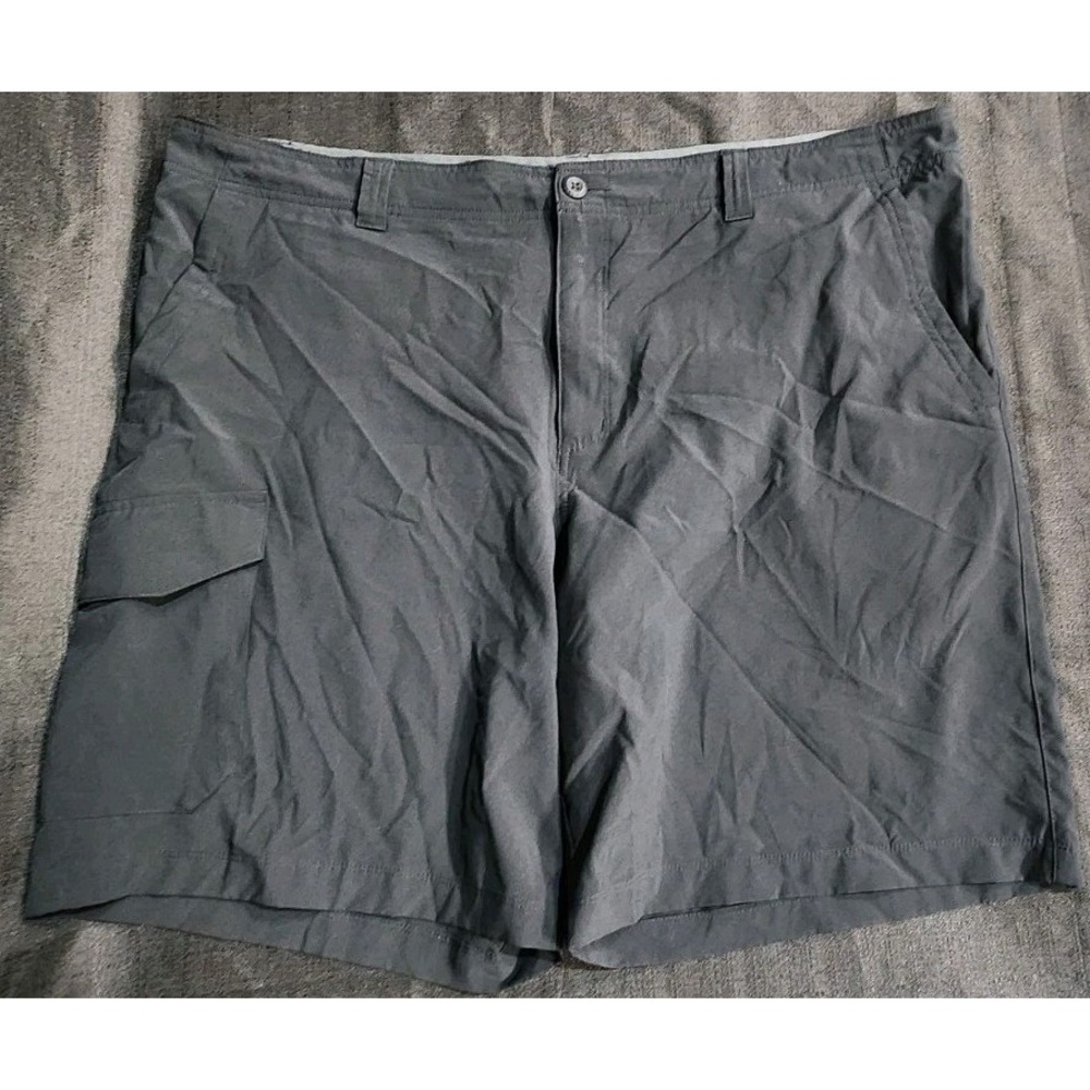 Columbia Shorts Mens 42 Black Pockets Outdoor Hiking Fishing Cargo Golf NEW